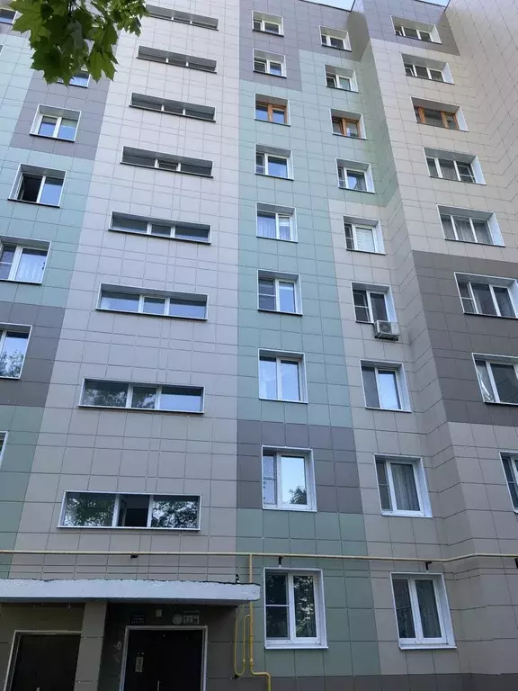 Продается 3-комнатная квартира - Фото 1