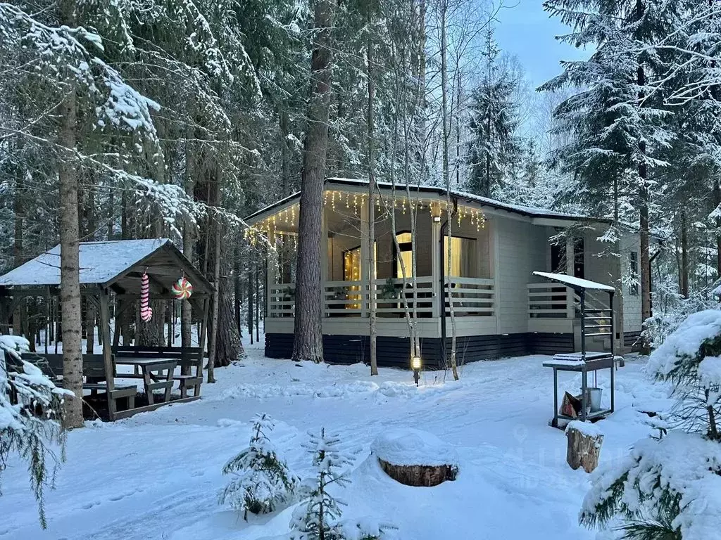 Дом в Тверская область, Селижаровский муниципальный округ, Турбаза ... - Фото 1