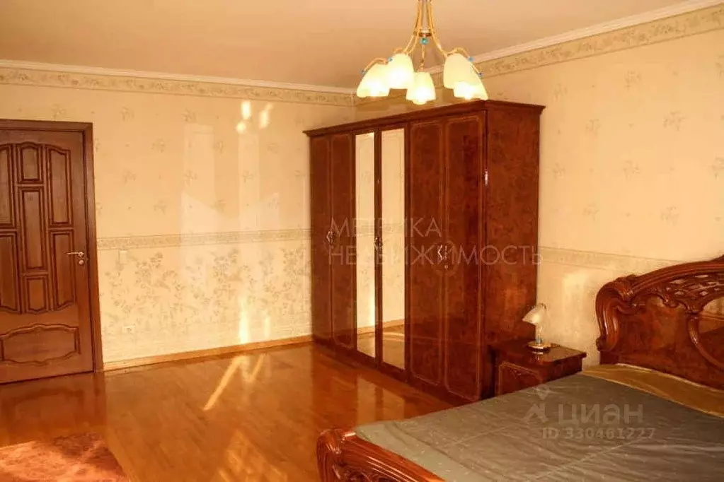 3-к кв. Тюменская область, Тюмень ул. Шиллера, 34 (99.0 м) - Фото 1