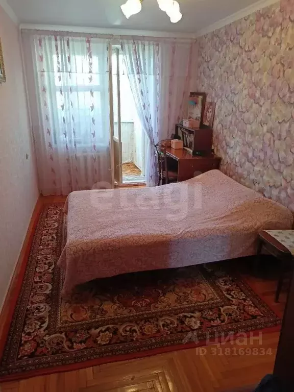 2-к кв. Ставропольский край, Кисловодск Ленинградская ул. (57.2 м) - Фото 0