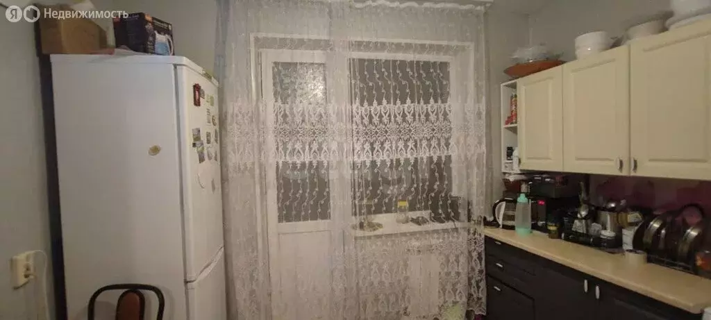 3-комнатная квартира: Усть-Катав, 1-й микрорайон, 9 (65.6 м) - Фото 1