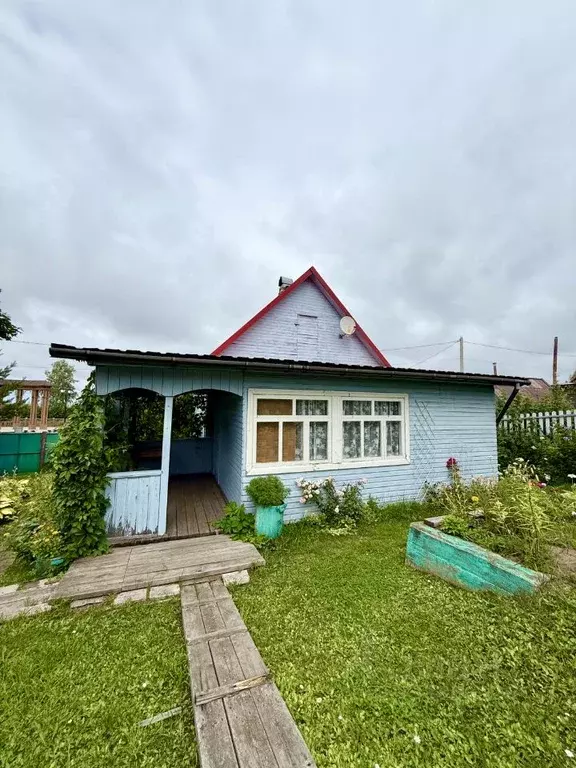 Дом в Вологодская область, Белозерск наб. П.К. Георгиевского, 19 (50 ... - Фото 2