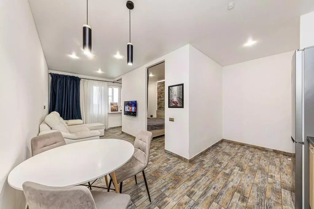 Свободной планировки кв. Челябинская область, Челябинск ул. Братьев ... - Фото 1