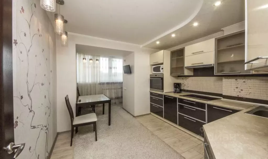 2-к кв. Омская область, Омск ул. Крупской, 36 (38.0 м) - Фото 1