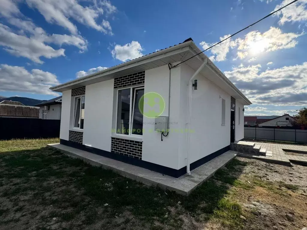 Дом в Крым, Симферопольский район, с. Доброе  (103 м) - Фото 1