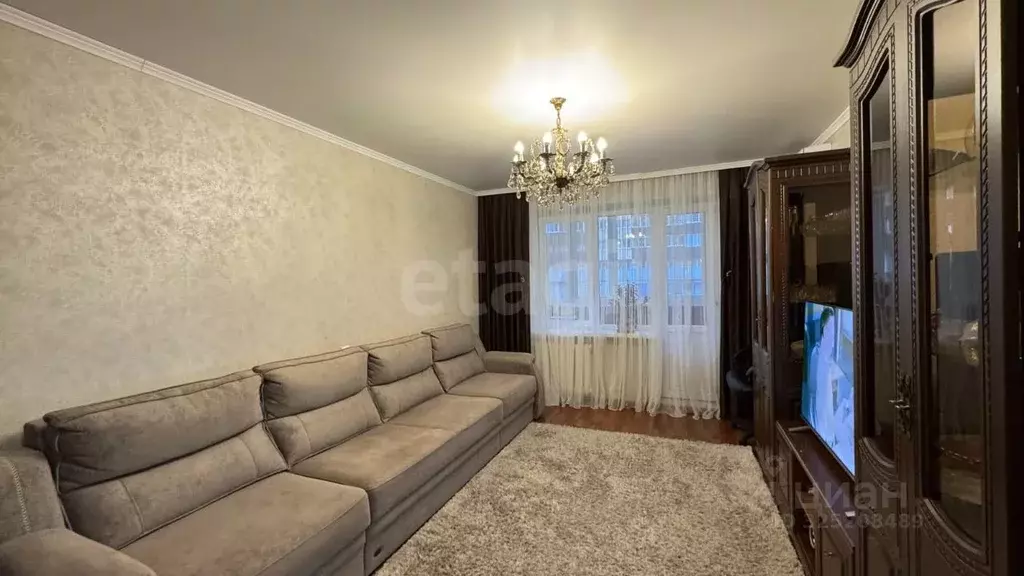 2-к кв. Адыгея, Майкоп ул. 12 Марта, 144К3 (52.8 м) - Фото 1