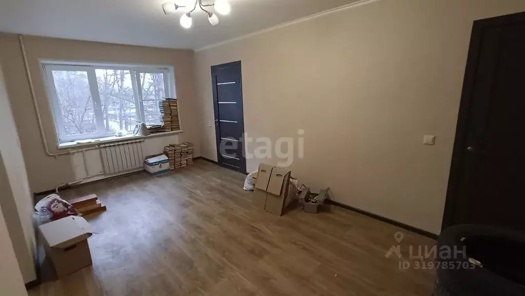 2-к кв. Липецкая область, Елец Радиотехническая ул., 10 (43.7 м) - Фото 0
