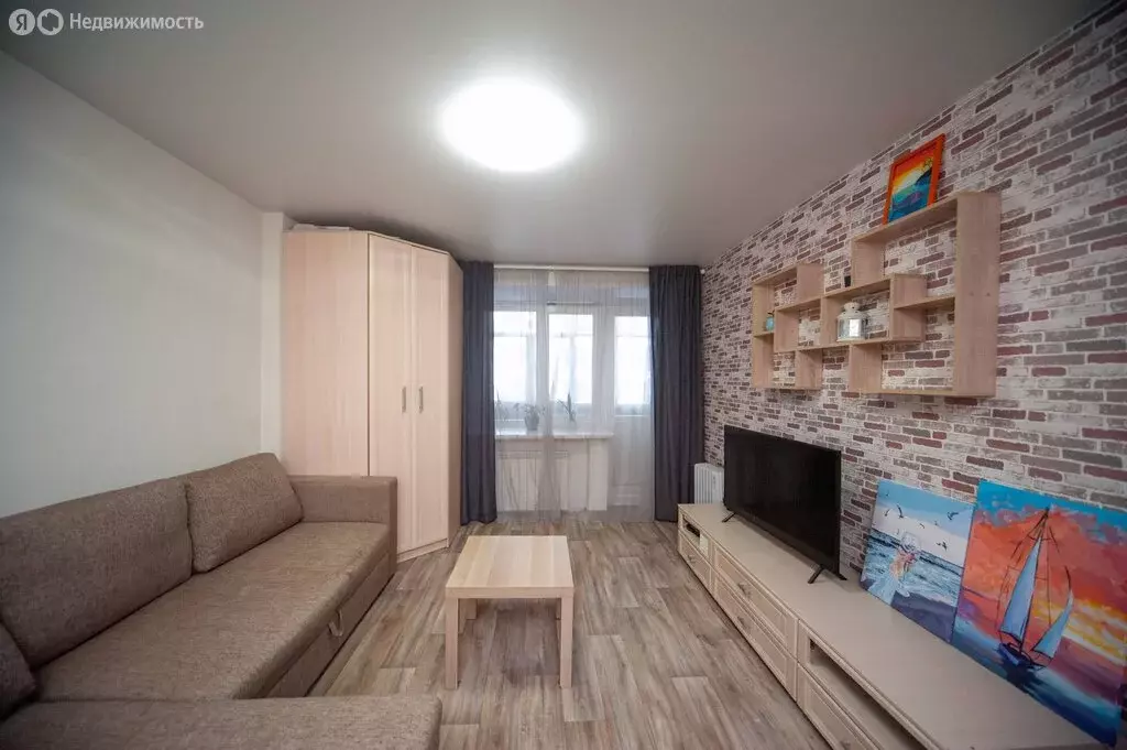 1-комнатная квартира: Екатеринбург, Боровая улица, 22 (33.8 м) - Фото 1