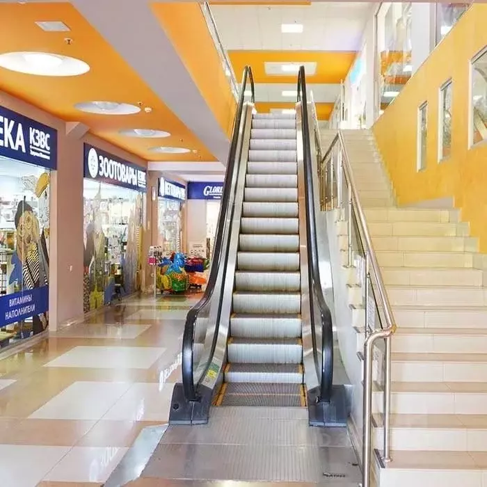 Торговая площадь в Краснодарский край, Ейск Западная ул., 1/1 (45 м) - Фото 2