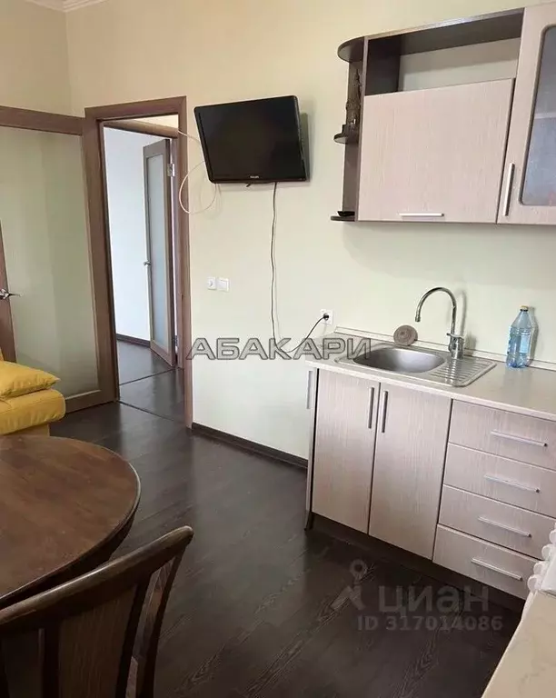 1-к кв. Красноярский край, Красноярск Навигационная ул., 4 (44.0 м) - Фото 1