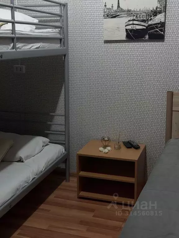 Комната Тюменская область, Тюмень ул. Бабарынка, 1к2 (15.0 м) - Фото 1
