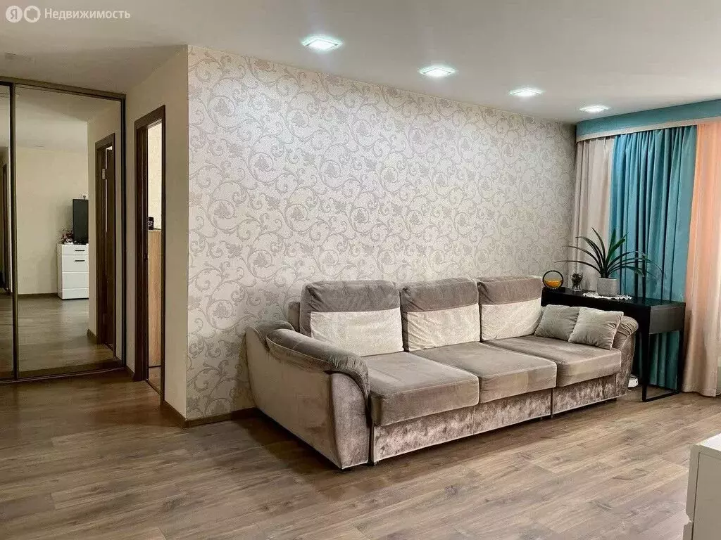 3-комнатная квартира: Ишим, улица Шаронова, 5 (57.1 м) - Фото 2