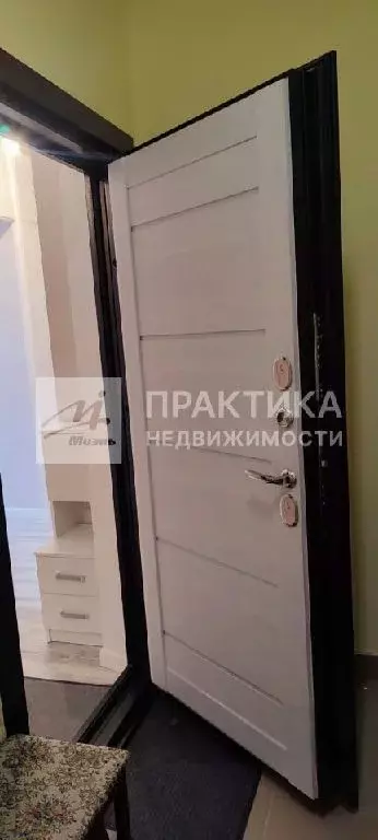 Продается 3-комнатная квартира - Фото 1