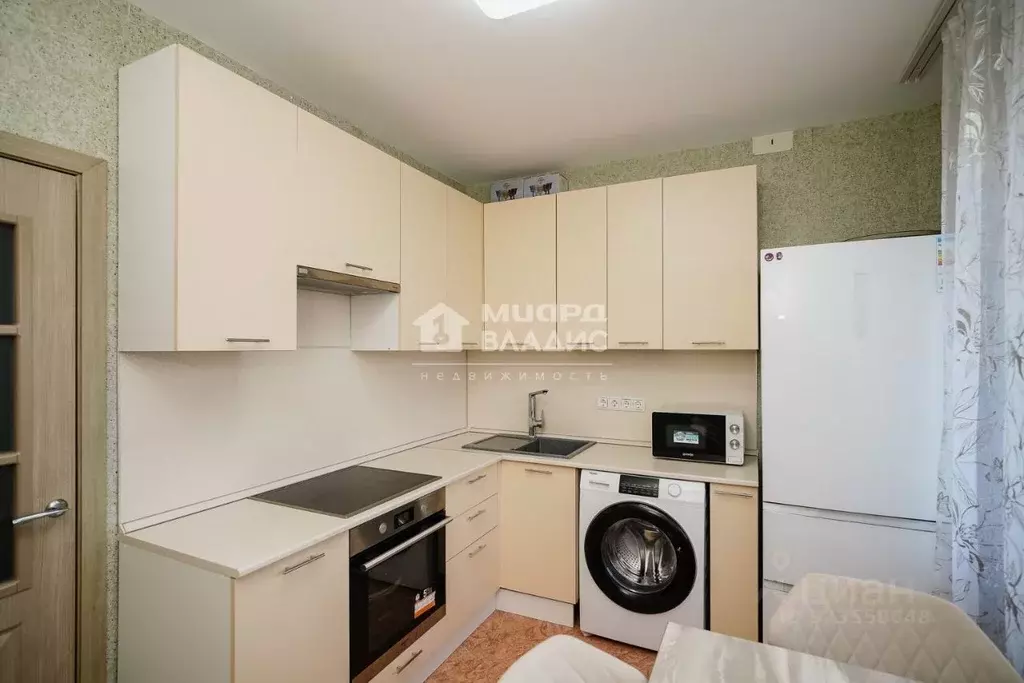 1-к кв. Омская область, Омск проезд 4-й Амурский, 14к1 (33.6 м) - Фото 1