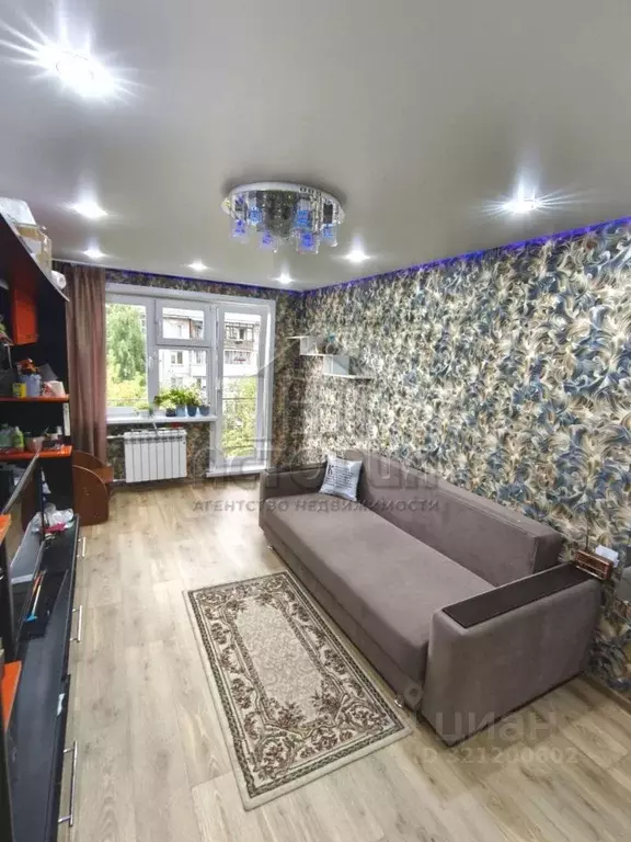 2-к кв. Красноярский край, Красноярск ул. Шевченко, 52 (44.9 м) - Фото 1