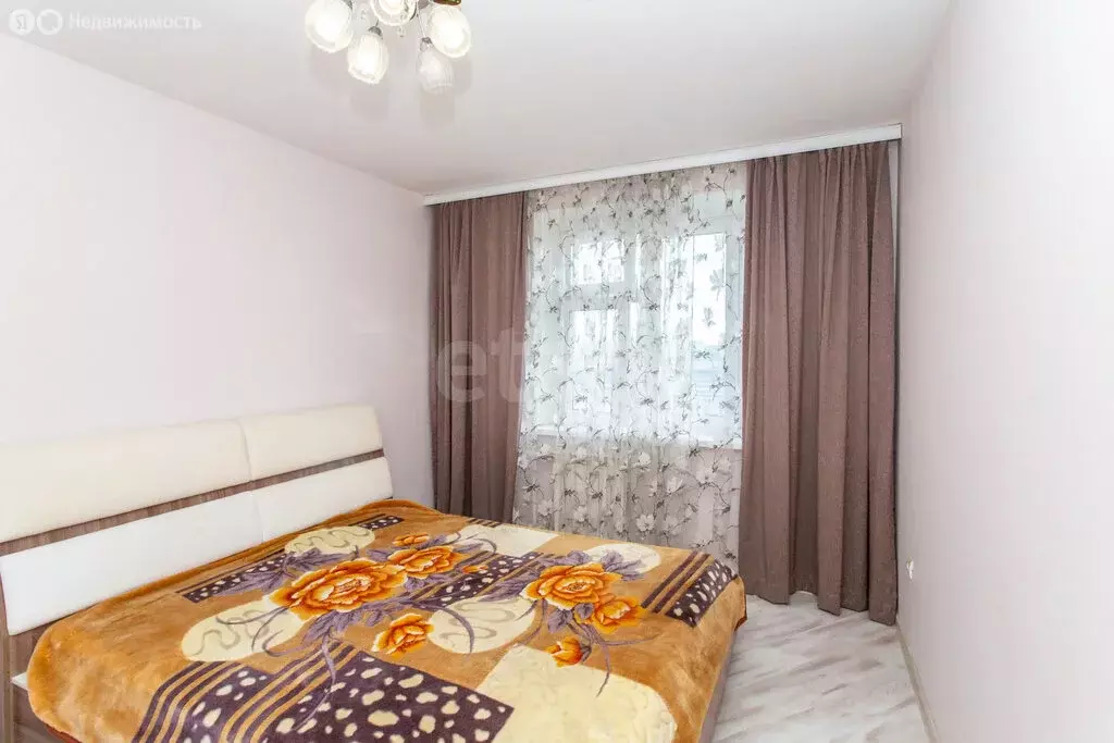 2-комнатная квартира: Тобольск, 7-й микрорайон, 36А (64.8 м) - Фото 2