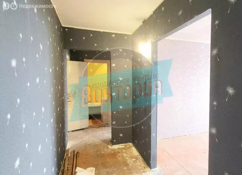 3-комнатная квартира: Мценск, микрорайон Коммаш, 6 (67.6 м) - Фото 2