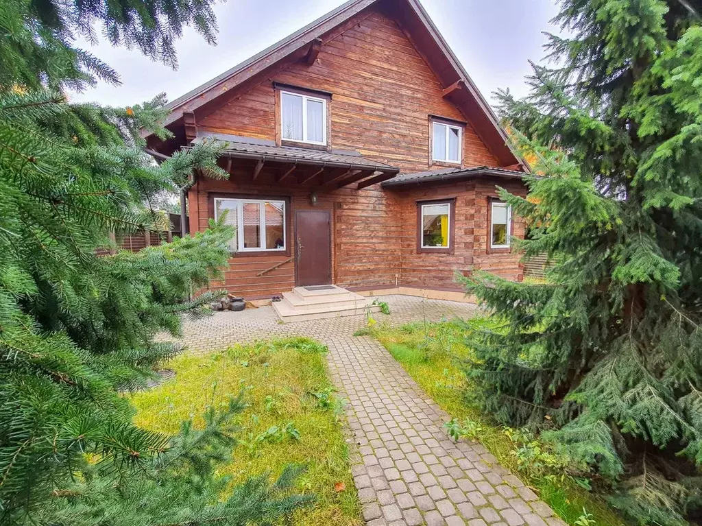 Дом в Московская область, Одинцовский городской округ, с. Уборы  (200 ... - Фото 1