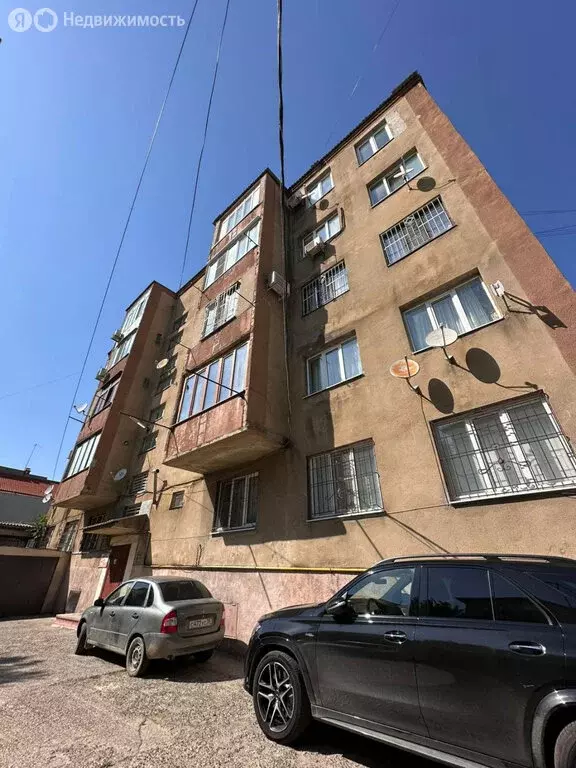 3-комнатная квартира: Махачкала, улица Буйнакского, 63А (115 м) - Фото 2