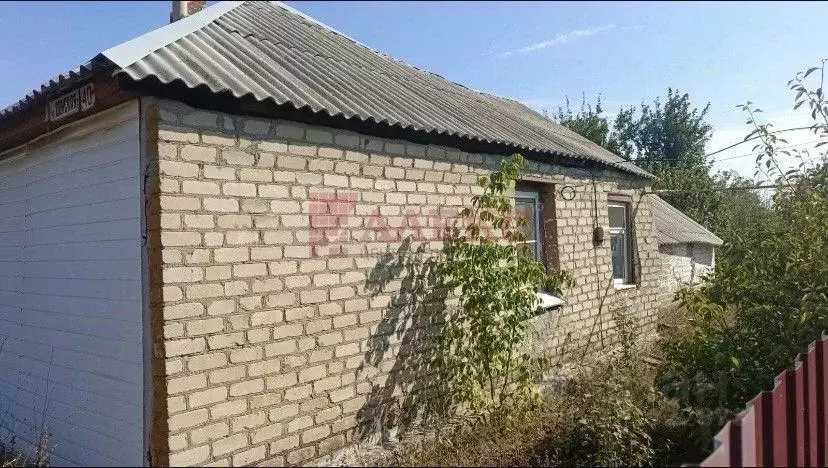 Дом в Ростовская область, Красный Сулин Донская ул., 40 (49 м) - Фото 1