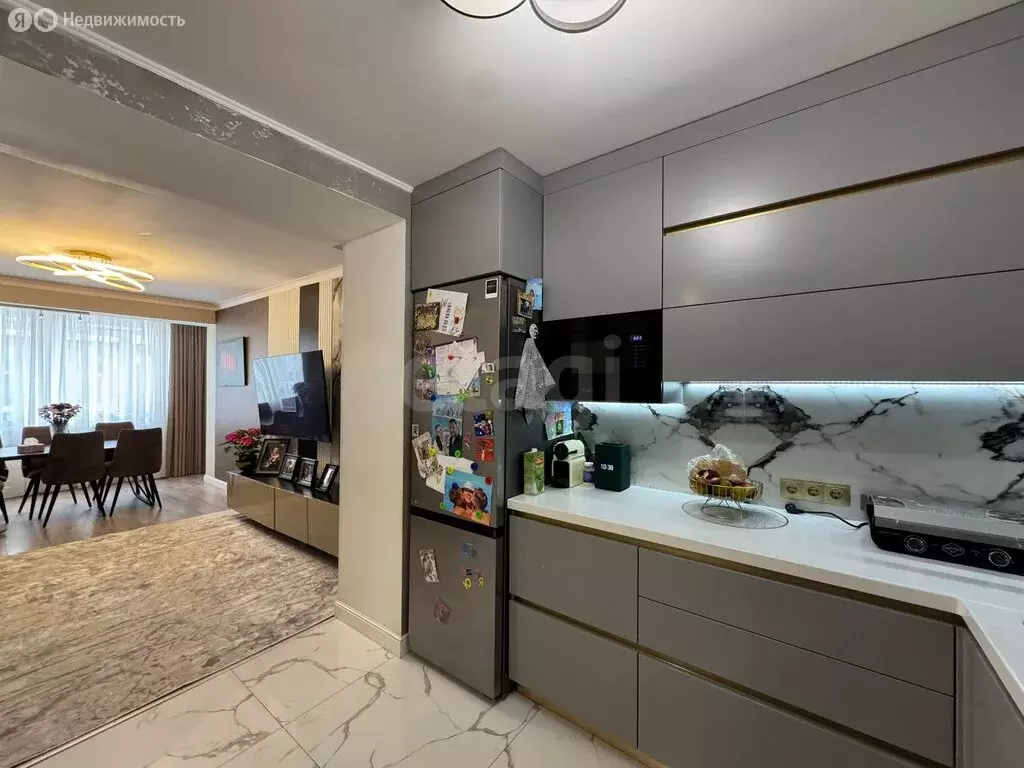 4-комнатная квартира: Симферополь, улица Сергеева-Ценского, 17/1 (108 ... - Фото 2