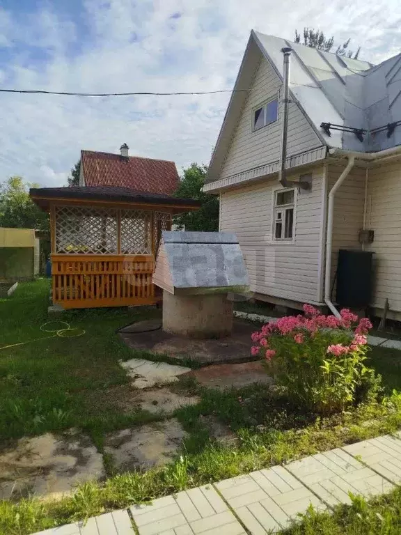 Дом в Ленинградская область, Лужский район, Мшинское с/пос, Мшинская ... - Фото 1