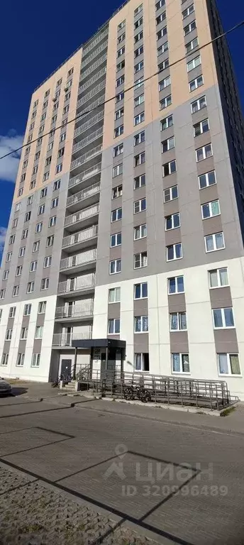 Комната Кировская область, Киров ул. Энтузиастов, 52А (10.0 м) - Фото 0