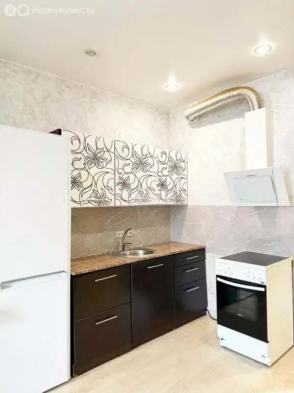 Квартира-студия: Иркутск, Индустриальная улица, 16 (31 м) - Фото 1
