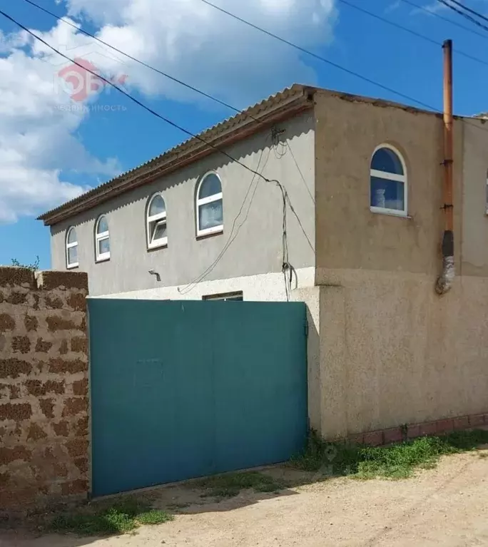 Дом в Крым, Сакский район, с. Уютное ул. Садовая (156 м) - Фото 1