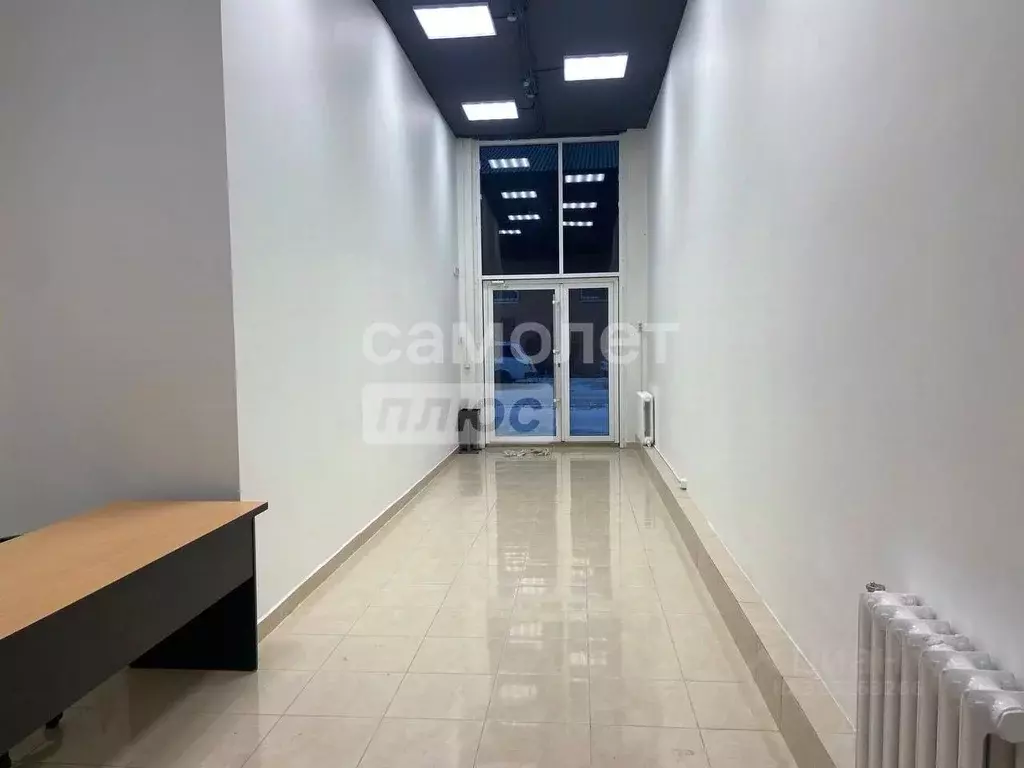 Помещение свободного назначения в Тюменская область, Тюмень ул. ... - Фото 1