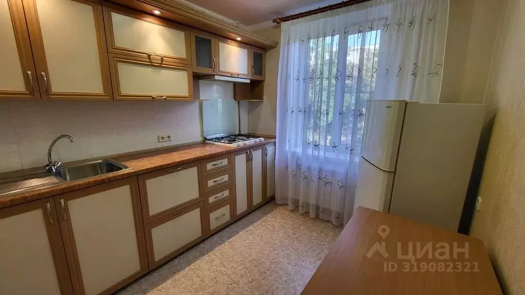 1-к кв. Крым, Евпатория ул. 60 лет ВЛКСМ, 4 (38.0 м) - Фото 0