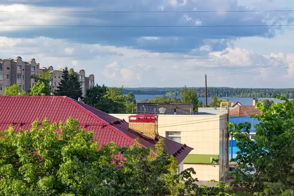 3-к кв. Новгородская область, Валдай Комсомольский просп., 39 (61.1 м) - Фото 0