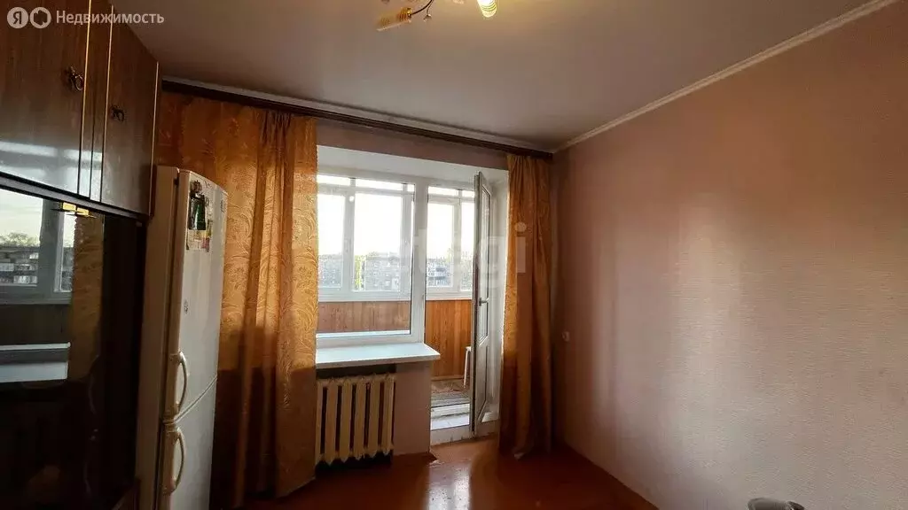 4-комнатная квартира: Стерлитамак, улица Дружбы, 64 (59.9 м) - Фото 1