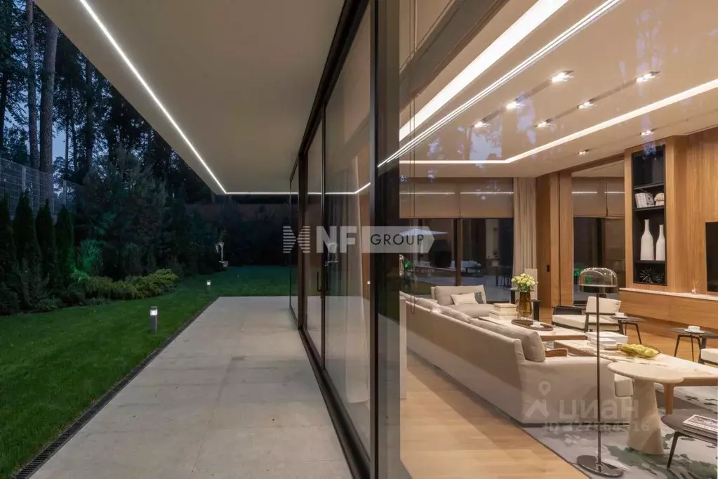 Коттедж в Московская область, Одинцовский городской округ, д. Жуковка, ... - Фото 2