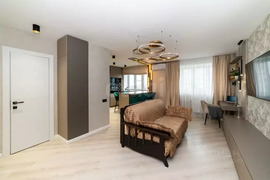 2-к кв. Курганская область, Курган Сибирская ул., 16 (70.0 м) - Фото 0