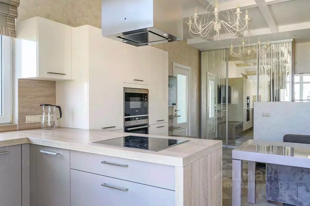 3-к кв. Краснодарский край, Сочи Красная ул., 2 (75.0 м) - Фото 2