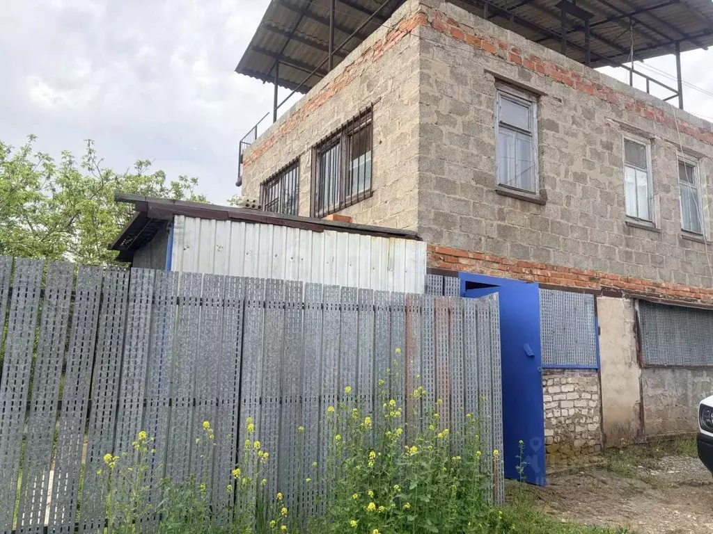 Дом в Астраханская область, Наримановский район, Бережок садовое ... - Фото 1