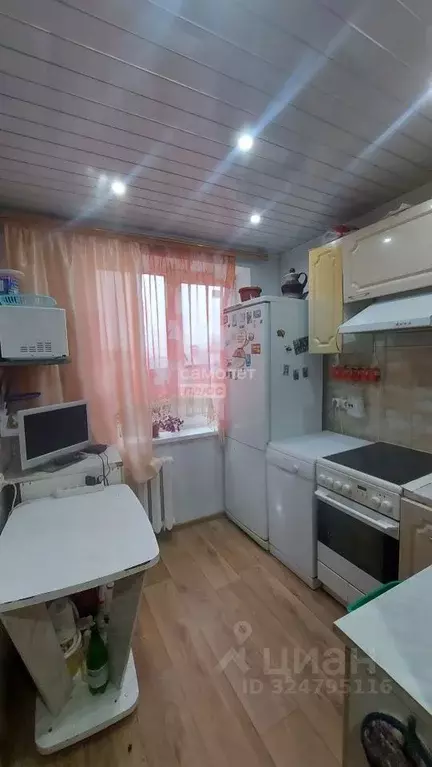 3-к кв. Курская область, Курск Соловьиная ул., 72А (58.0 м) - Фото 2