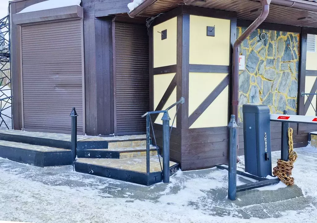 Помещение свободного назначения в Свердловская область, Первоуральск ... - Фото 2