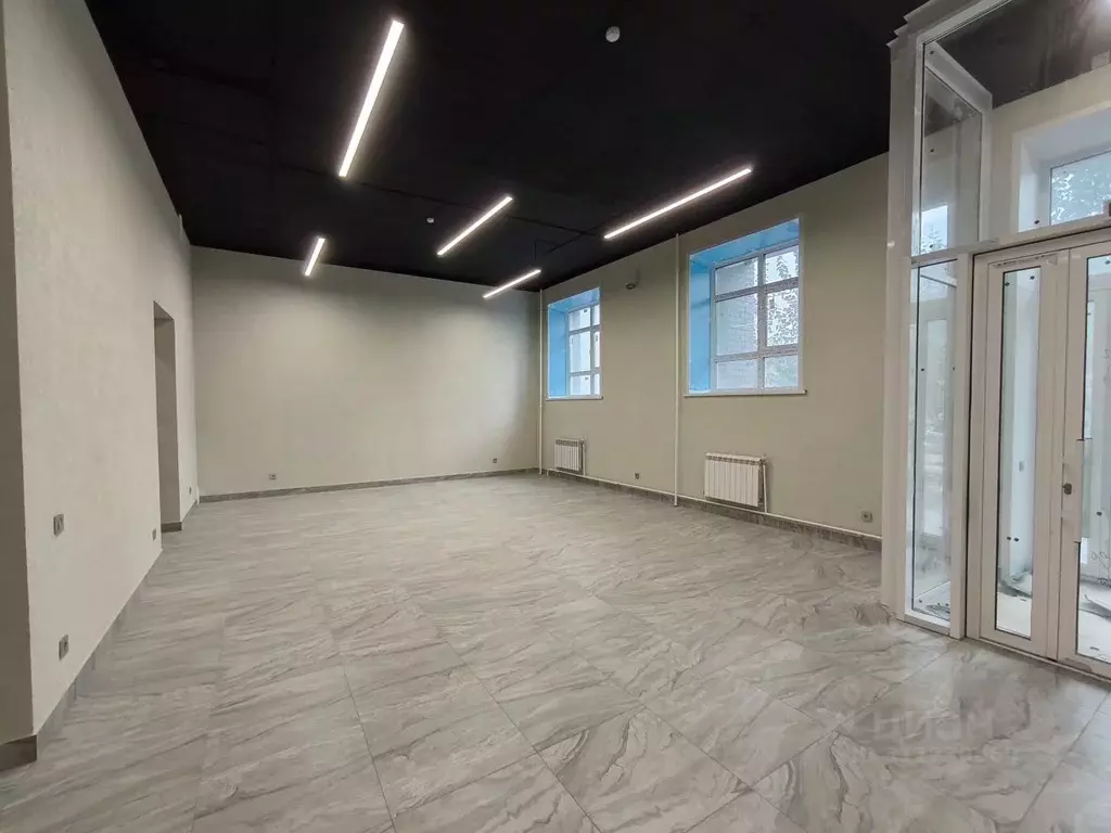 Помещение свободного назначения в Алтайский край, Барнаул ул. Петра ... - Фото 0