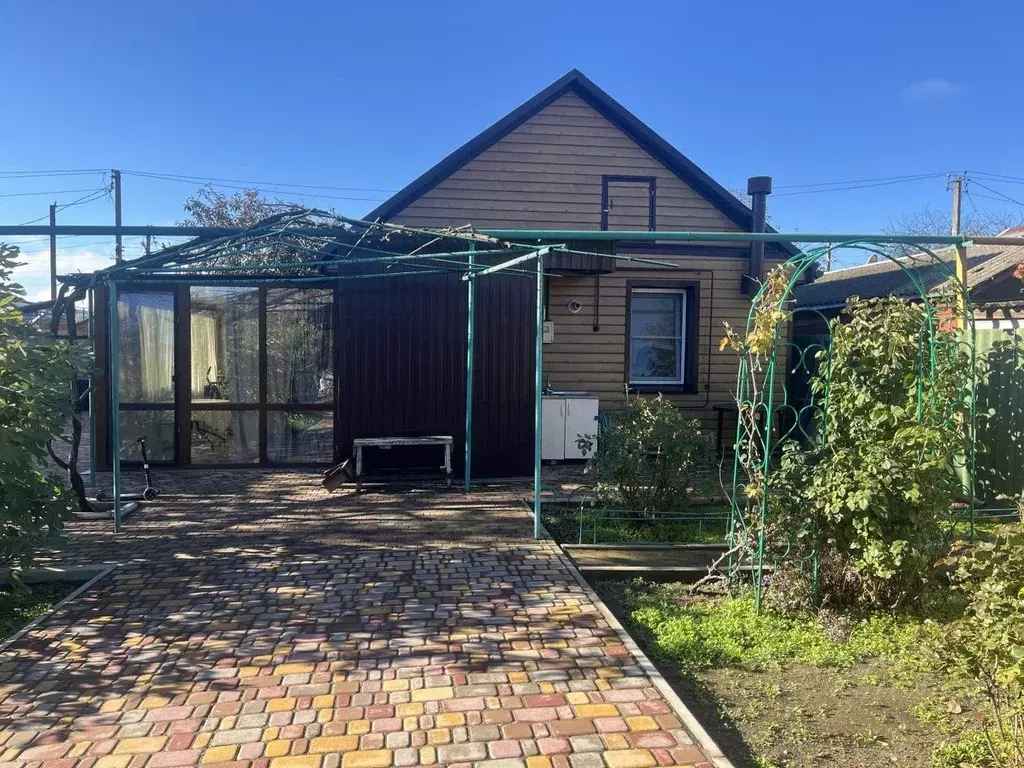 Дом в Краснодарский край, Ейск Комсомольская ул. (49 м) - Фото 1