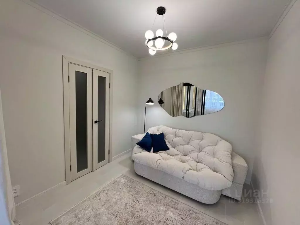 2-к кв. Северная Осетия, Владикавказ ул. Курсантов-Кировцев, 4А (75.0 ... - Фото 1