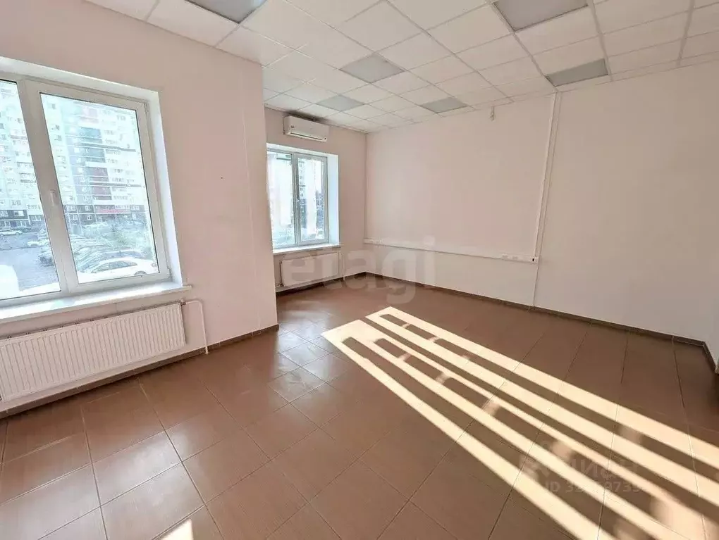 Помещение свободного назначения в Удмуртия, Ижевск ул. Архитектора ... - Фото 1