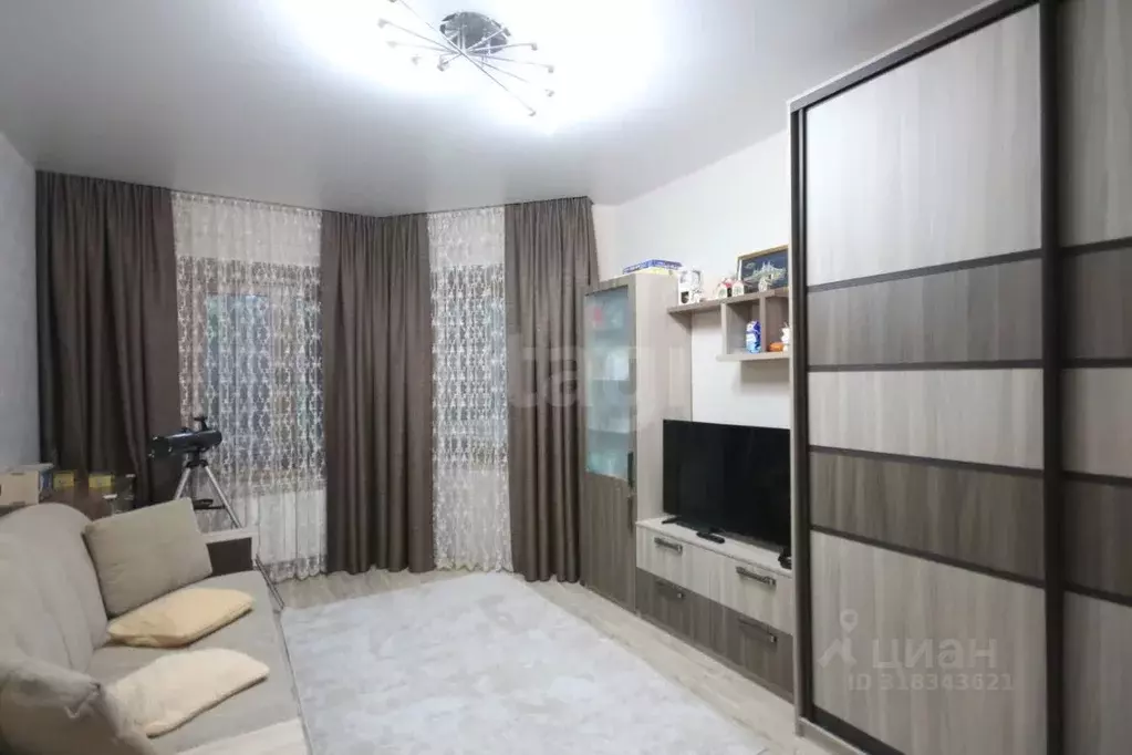3-к кв. Ямало-Ненецкий АО, Новый Уренгой Юбилейный мкр, 3/5 (66.7 м) - Фото 0