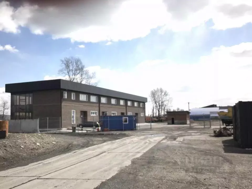 Помещение свободного назначения в Иркутская область, Иркутск Трактовая ... - Фото 1
