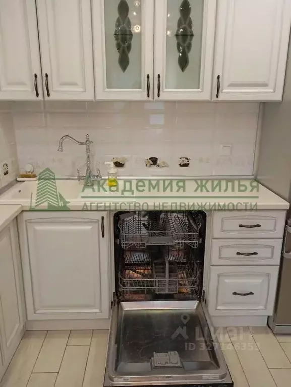 2-к кв. Саратовская область, Энгельс Степная ул., 173А (76.5 м) - Фото 2