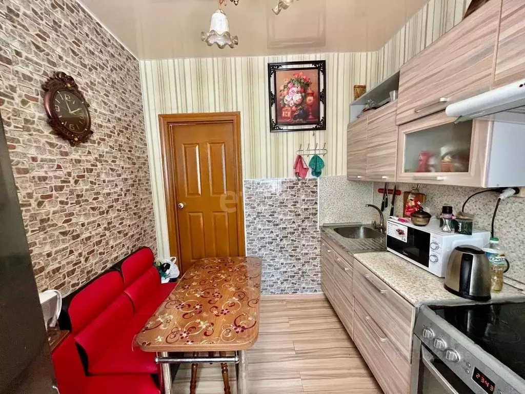 1-к кв. Приморский край, Владивосток ул. 40 лет ВЛКСМ, 7 (31.6 м) - Фото 0