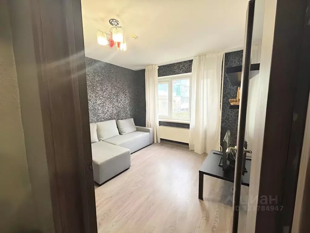 1-к кв. Новгородская область, Великий Новгород Батецкая ул., 21к1 ... - Фото 1