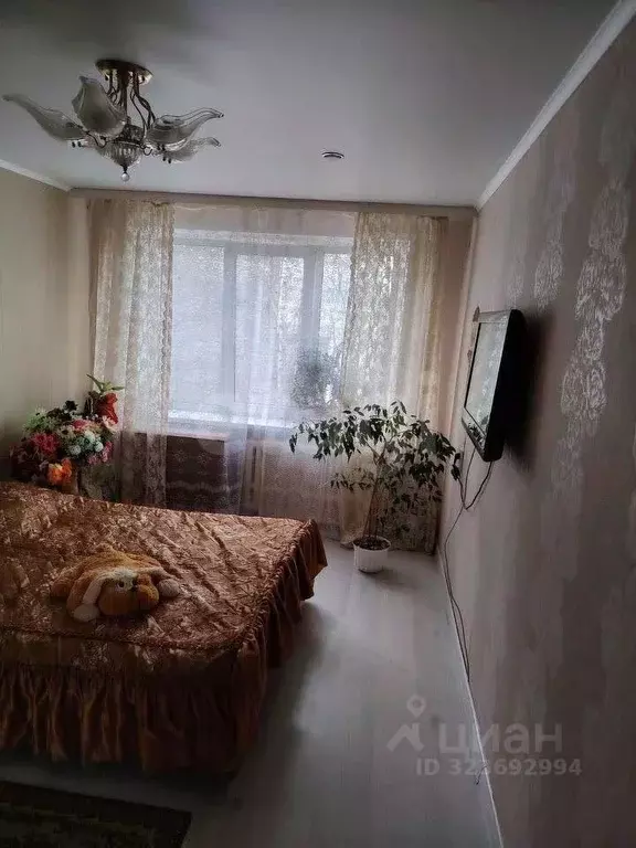 2-к кв. Брянская область, Брянск ул. Горбатова, 17 (47.5 м) - Фото 1