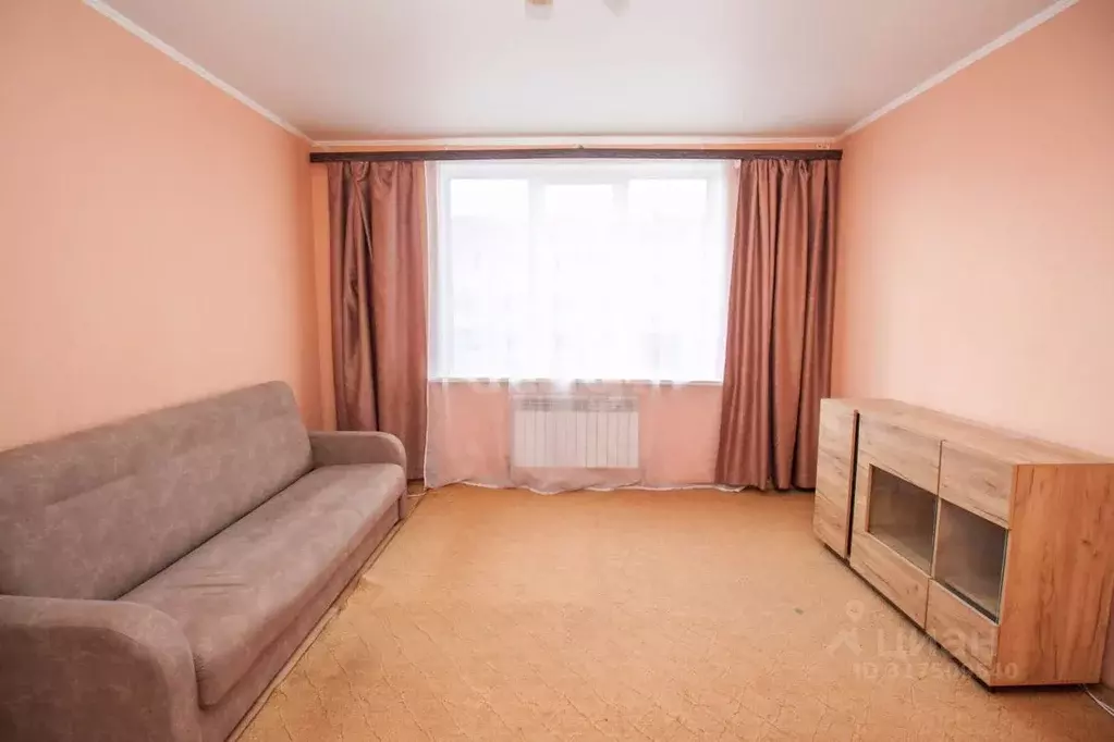 2-к кв. Сахалинская область, Южно-Сахалинск ул. Крымская, 19 (50.0 м) - Фото 0